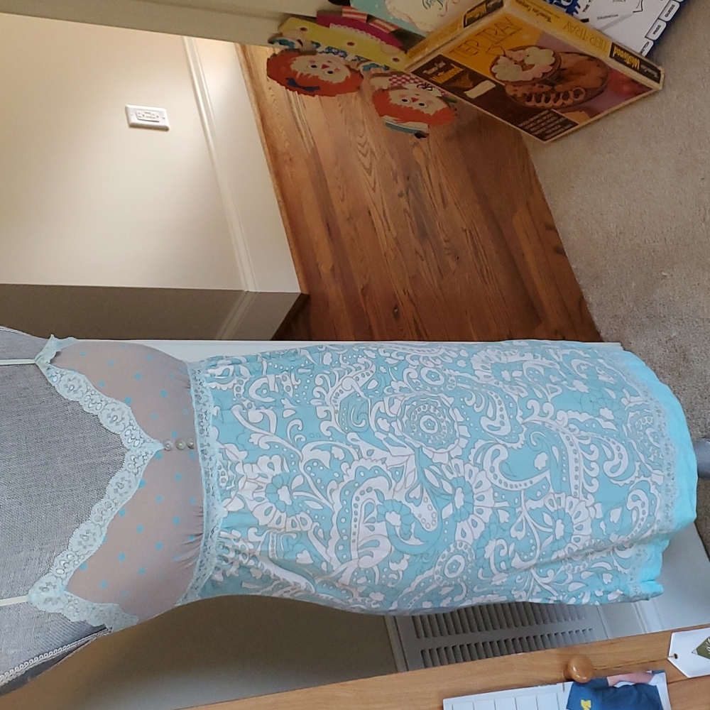 ladies p.j. Salvage sz s nightgown